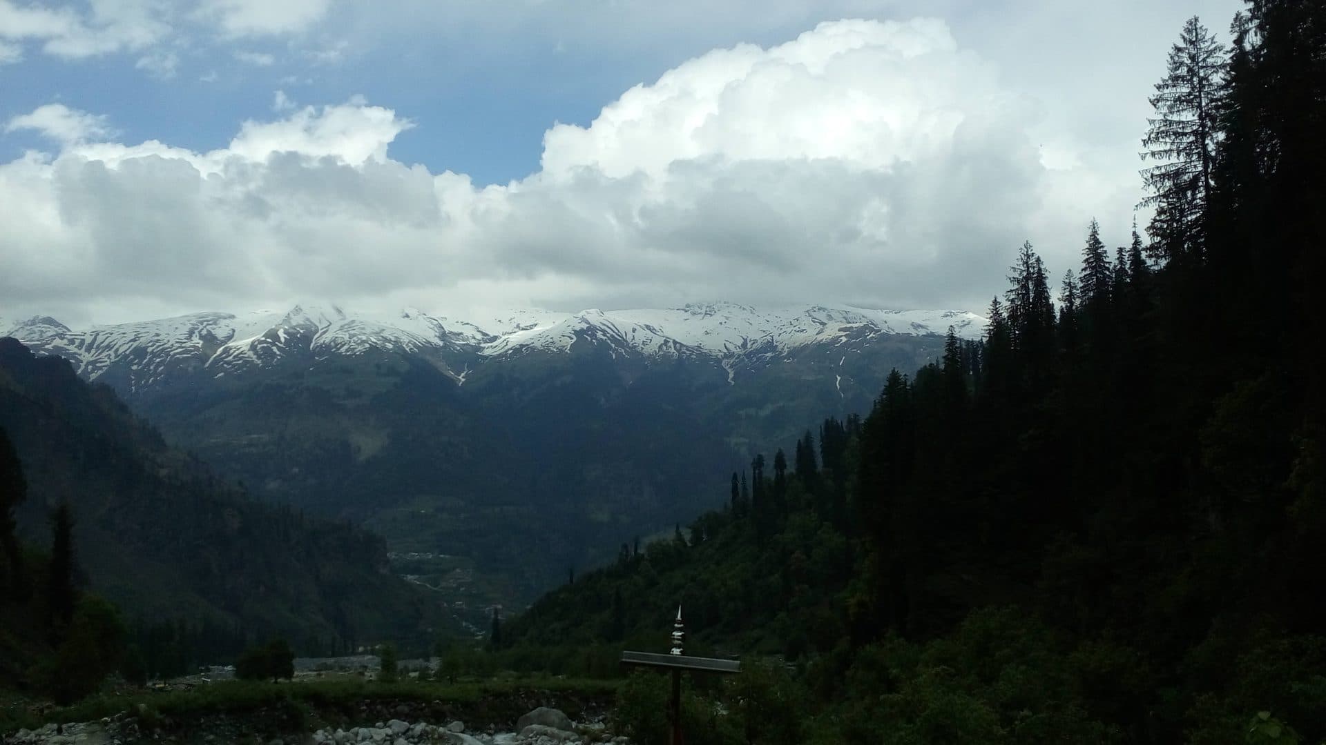 Ridgelines of Solang Valley, the gateway to the Beas Kund and Friendship Peak approach
