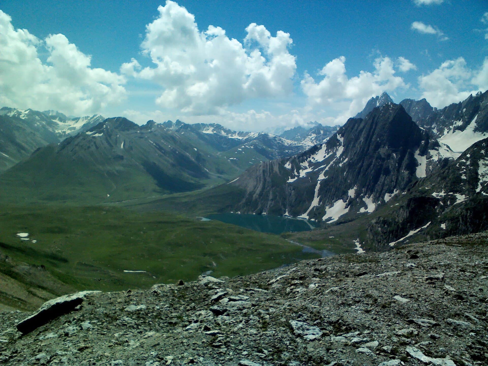 Vishansar Lake seen from the direction of Gadsar Pass