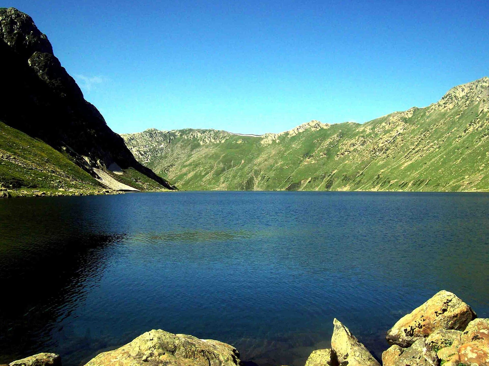 Tarsar Lake in the upper Aru Valley, Kashmir Himalaya