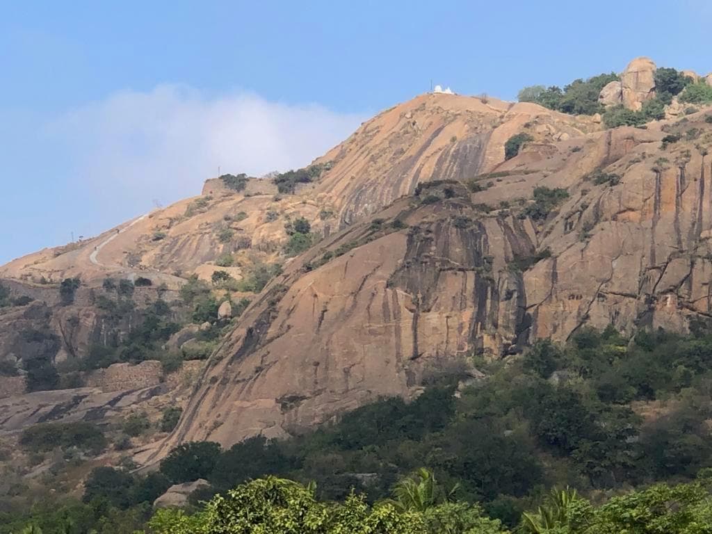 Sunrise light over the Hutridurga hill range at Uttari Betta
